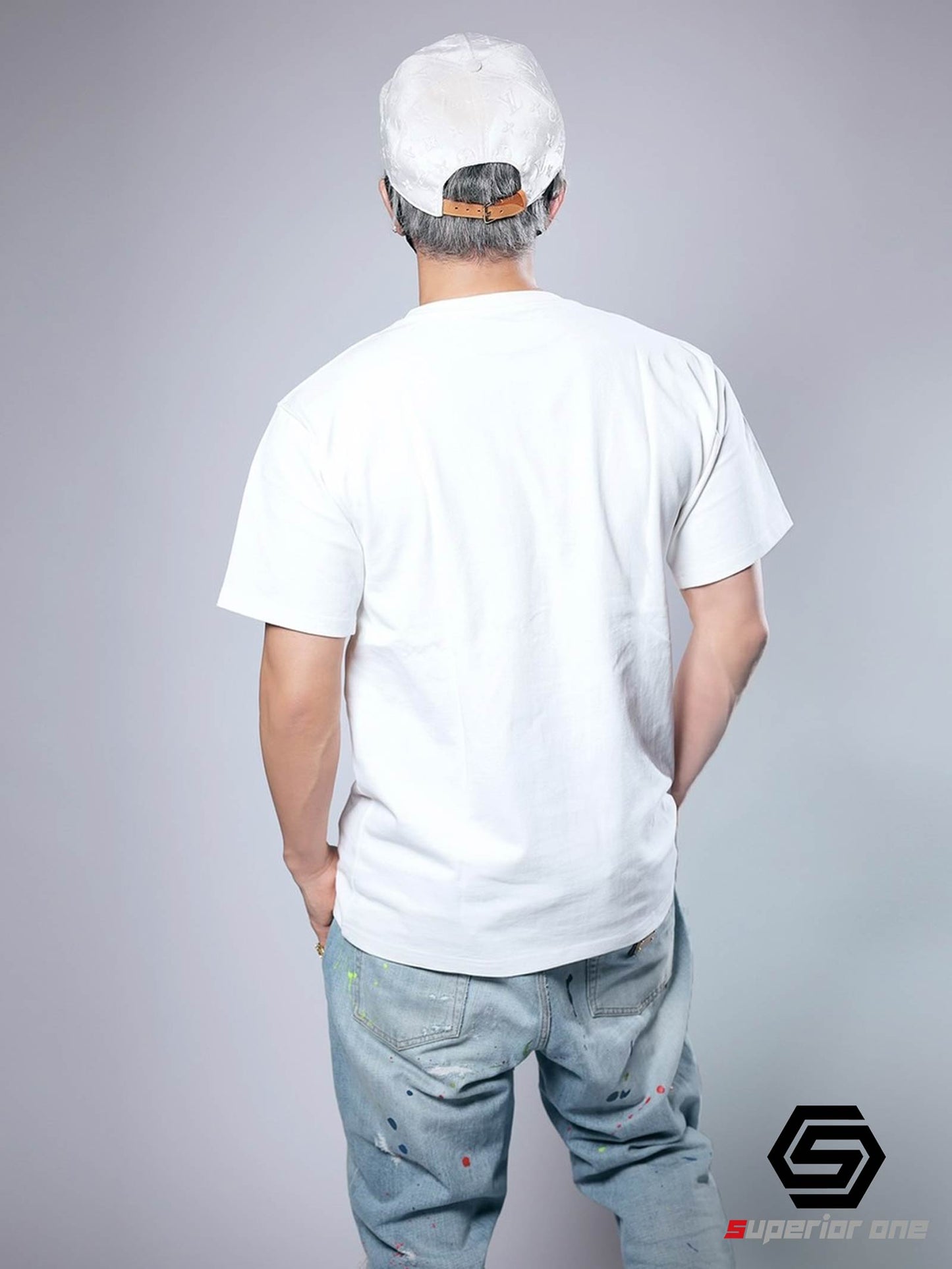 SUPERIORONE LOGO TEE WHITE