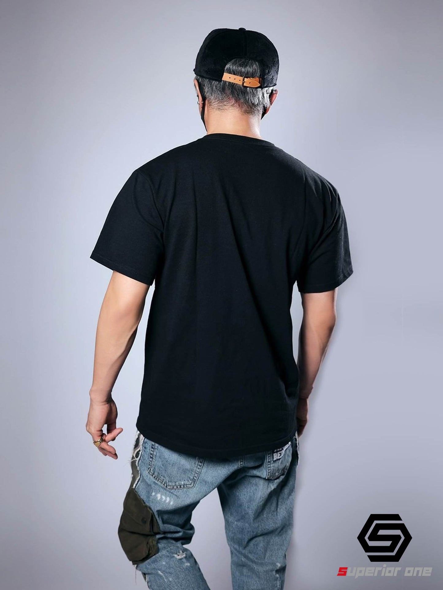 SUPERIORONE LOGO TEE BLACK